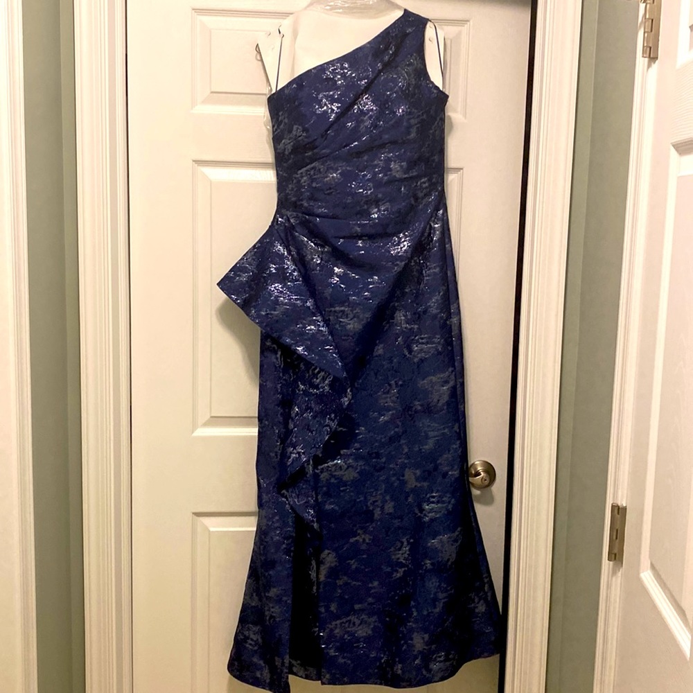 Teri Jon by Rickie Freeman one shoulder metallic jacquard gown